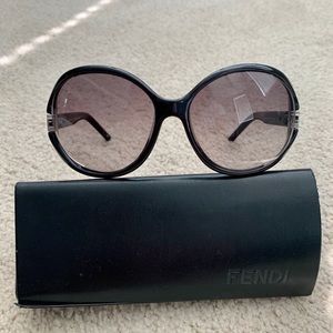 Fendi Gradient Sunglasses